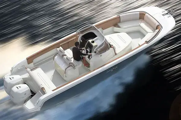 Star Boat Invictus 270FX Banner