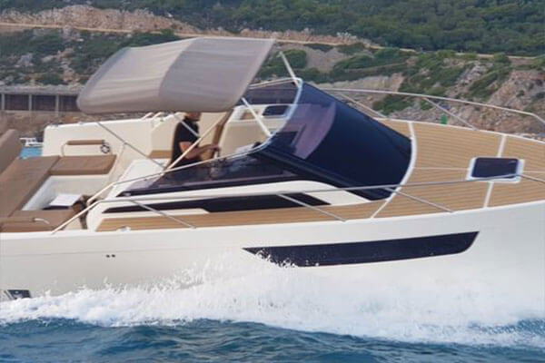 Star Boat Nuva m9 cabin Banner